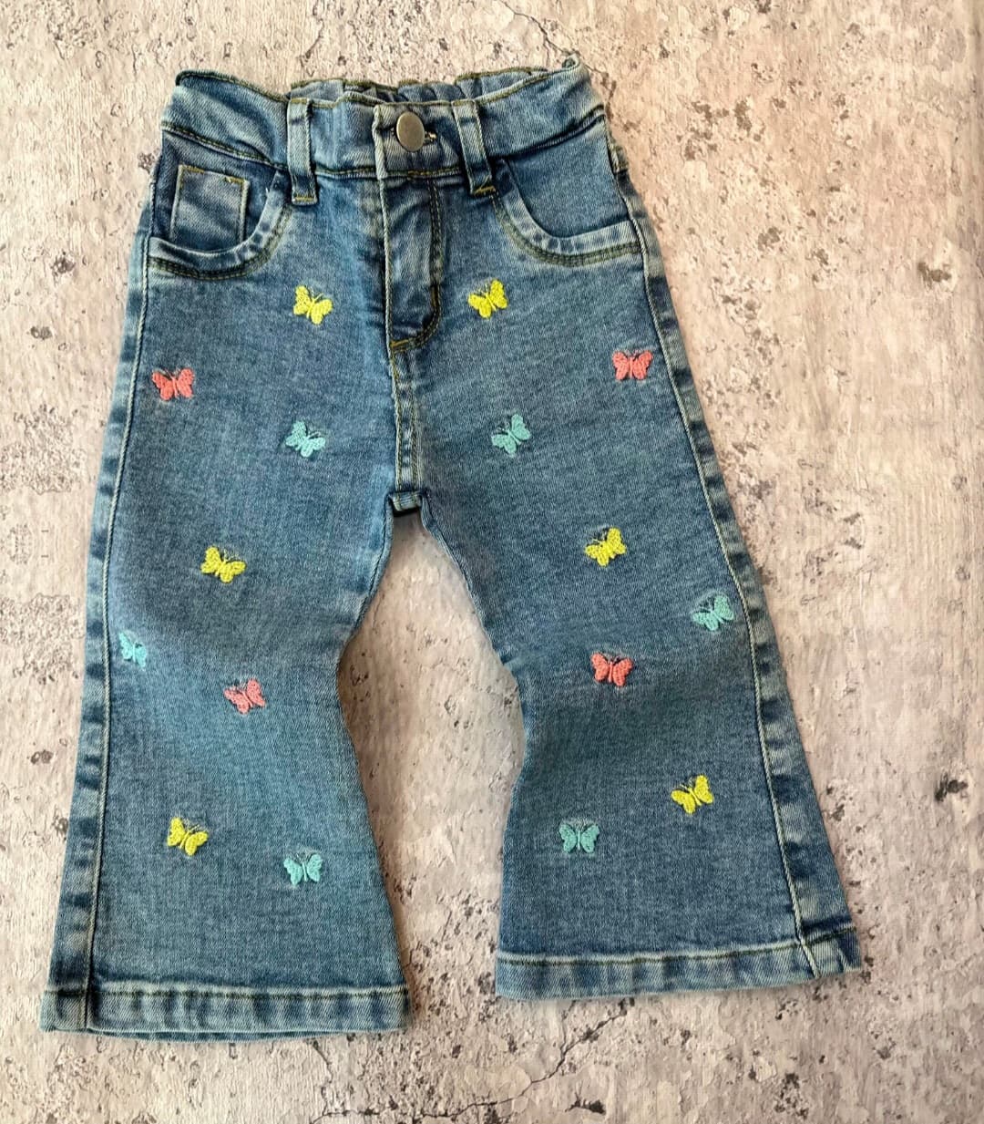 Jeans, ropa de bebés
